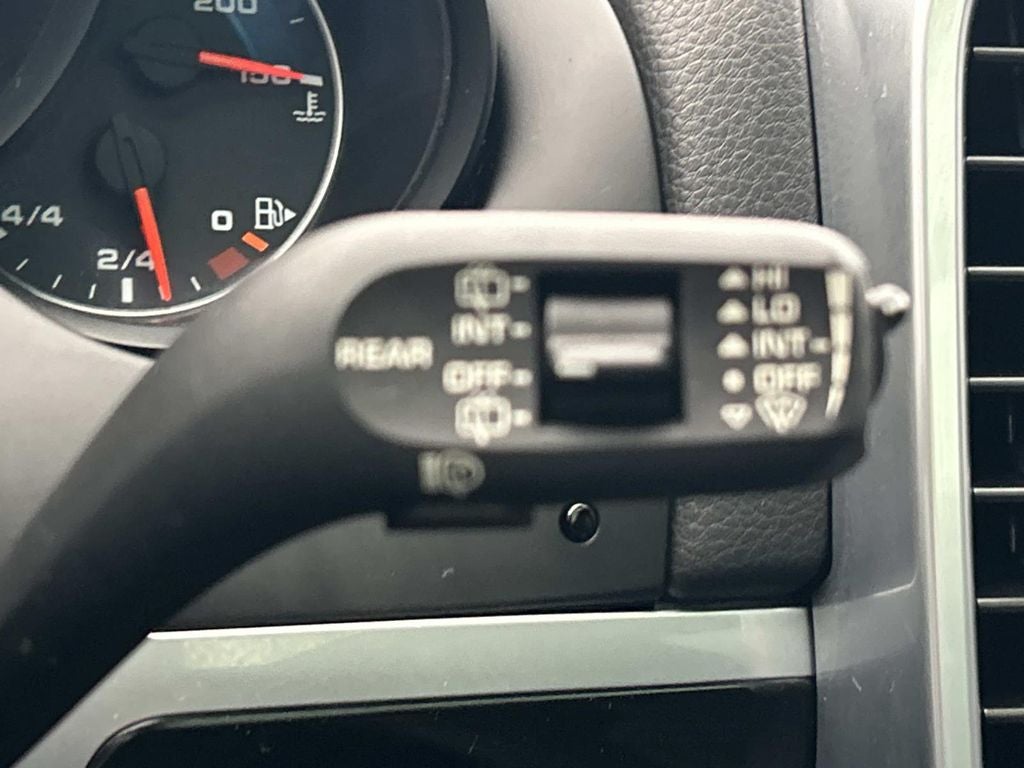 2017 Porsche Cayenne Platinum Edition