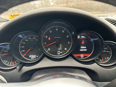 2017 Porsche Cayenne Platinum Edition