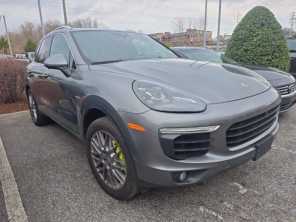 2018 Porsche Cayenne S Platinum Edition E-Hybrid