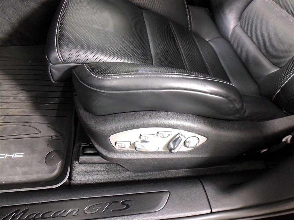 2024 Porsche Macan GTS