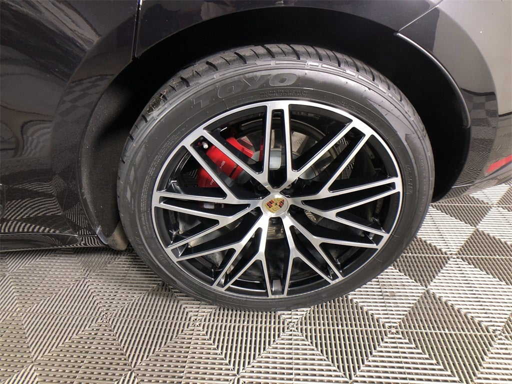 2024 Porsche Macan GTS