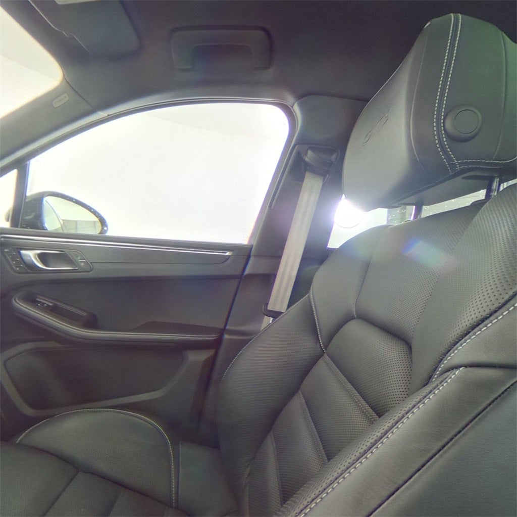 2024 Porsche Macan GTS