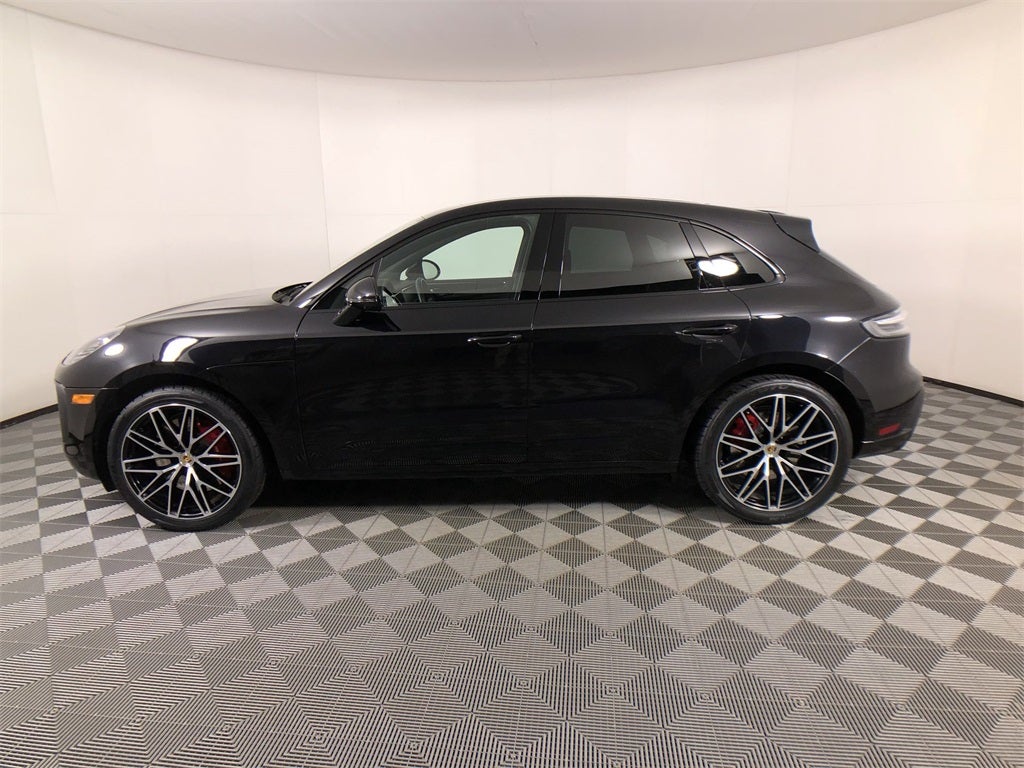 2024 Porsche Macan GTS