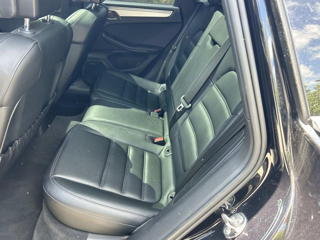 2015 Porsche Macan Turbo