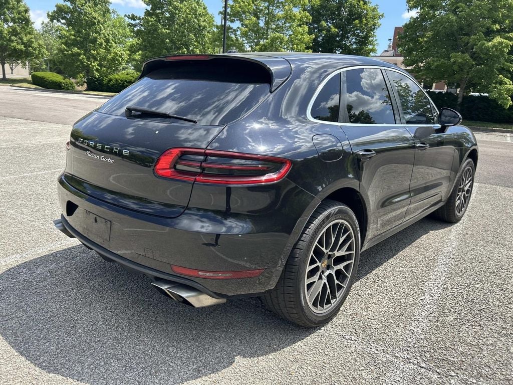 2015 Porsche Macan Turbo