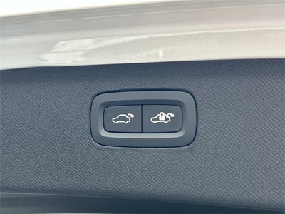 2023 Volvo XC90 B6 Plus 6-Seater