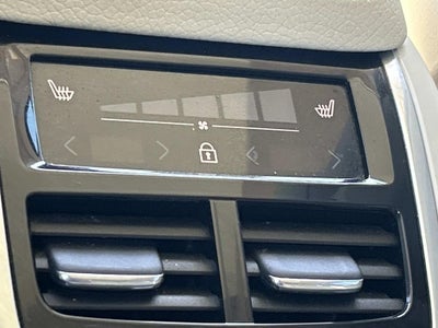 2020 Volvo XC90 Momentum