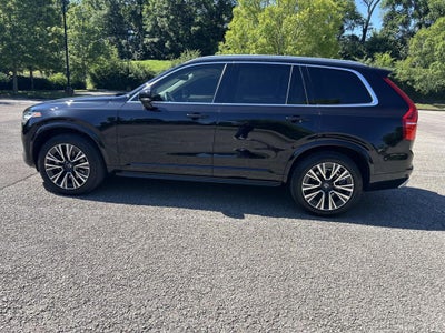 2020 Volvo XC90 Momentum