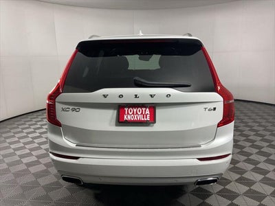 2020 Volvo XC90 T6 Momentum