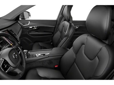 2021 Volvo XC90 Momentum