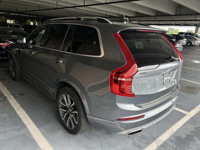 2016 Volvo XC90 T6 Momentum