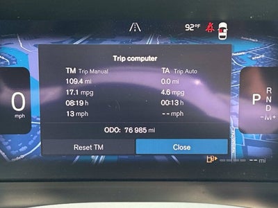 2023 Volvo XC60 B5 Ultimate Bright Theme