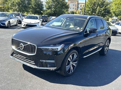 2023 Volvo XC60 B5 Ultimate Bright Theme