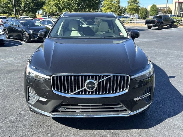 2023 Volvo XC60 B5 Ultimate Bright Theme