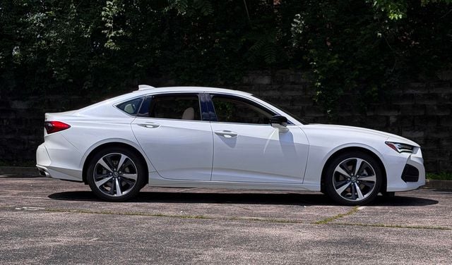 2025 Acura TLX Technology Package