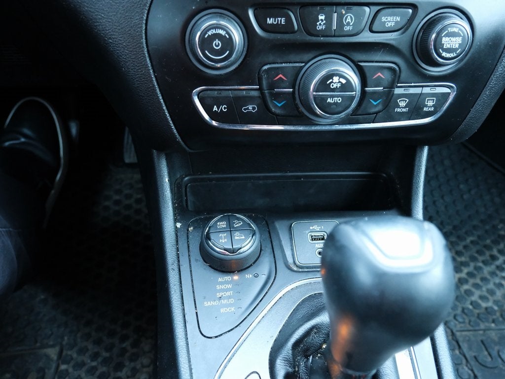 2019 Jeep Cherokee Trailhawk