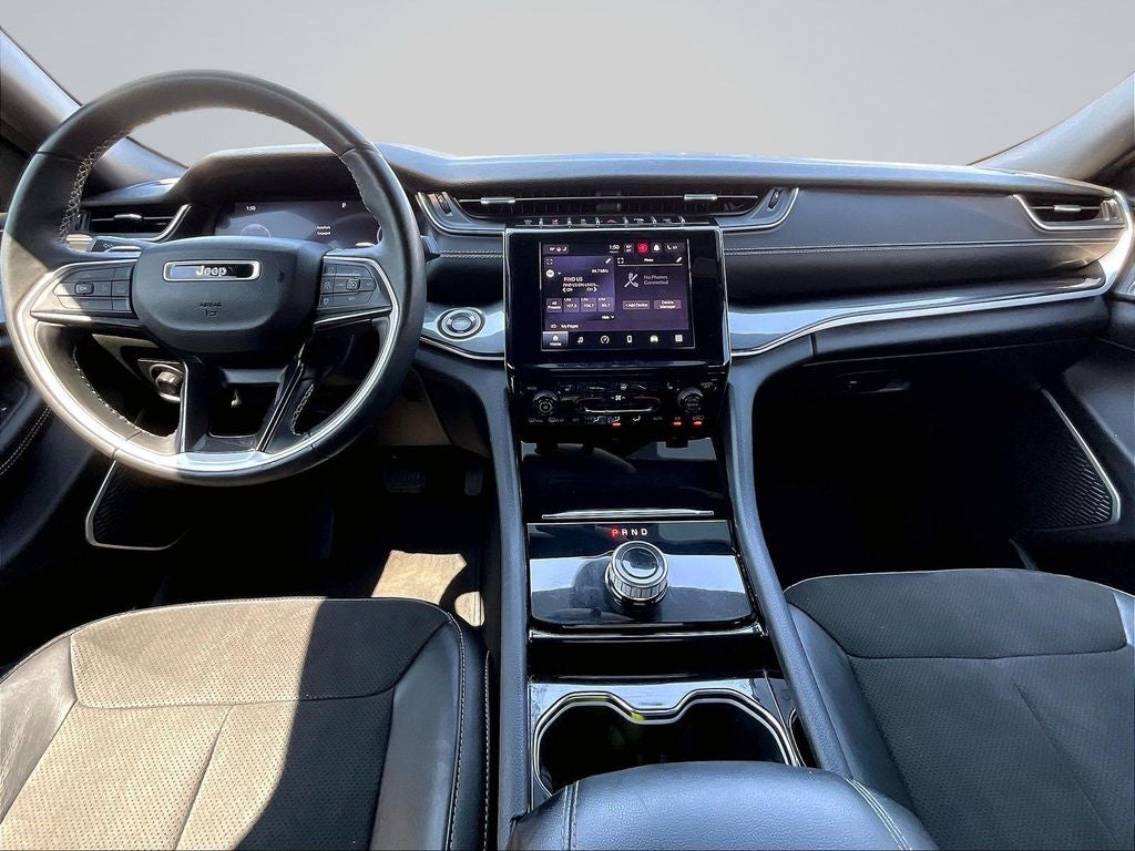 2022 Jeep Grand Cherokee Altitude