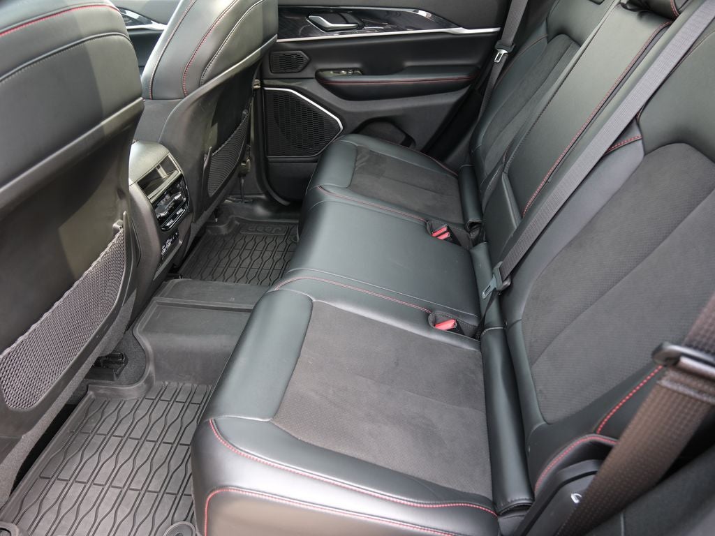 2022 Jeep Grand Cherokee Trailhawk