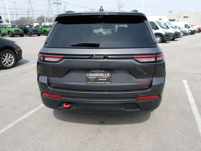 2022 Jeep Grand Cherokee Trailhawk