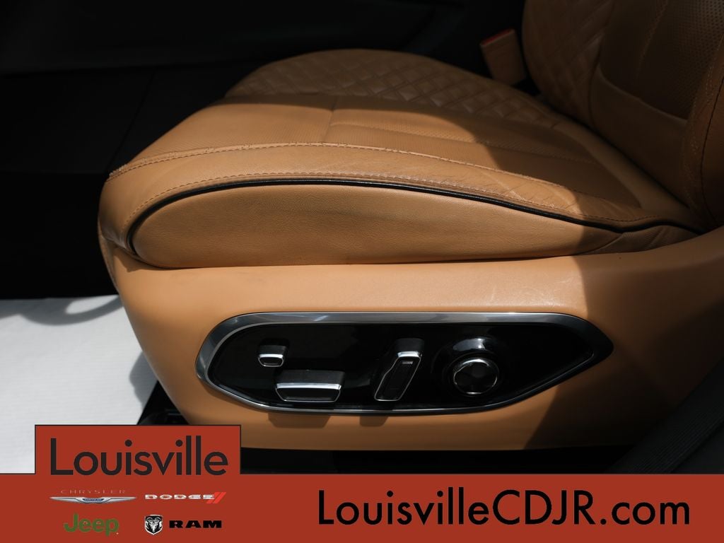 2023 Jeep Grand Cherokee Summit