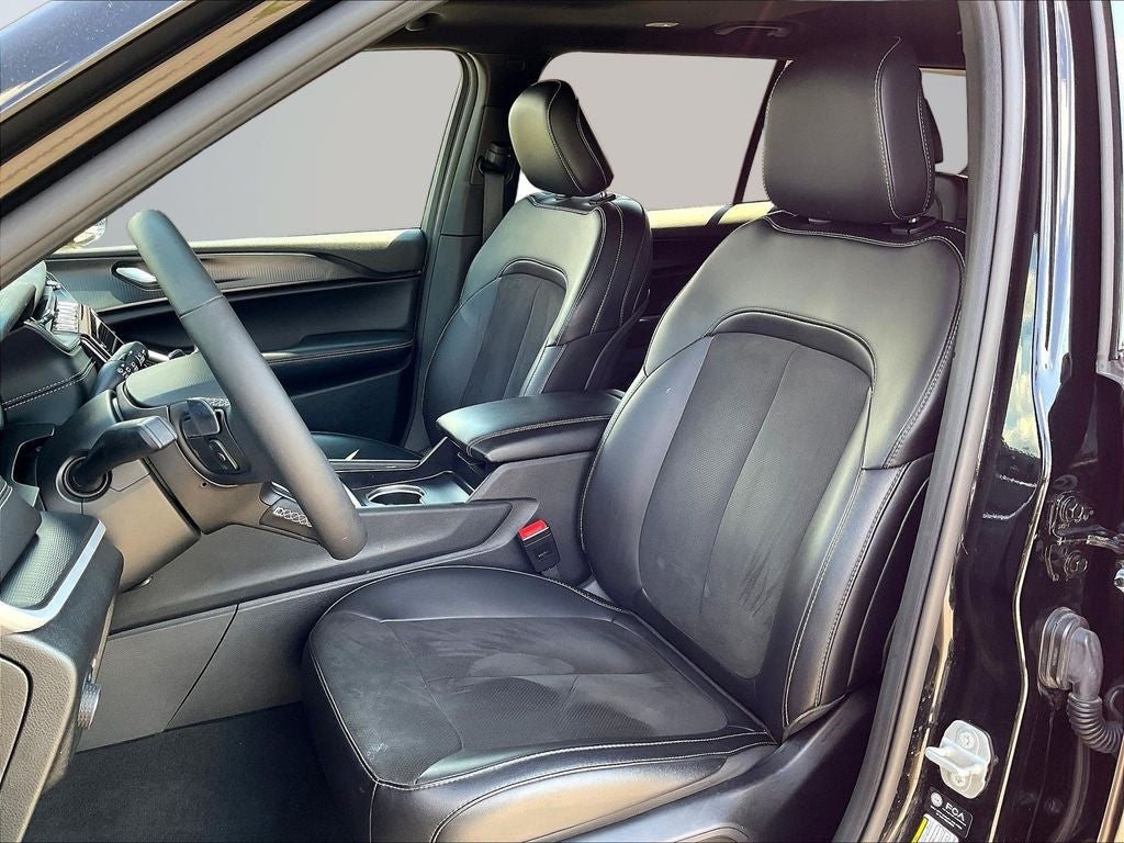 2025 Jeep Grand Cherokee L Altitude X