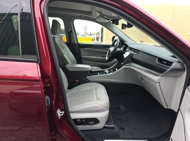 2023 Jeep Grand Cherokee L Overland