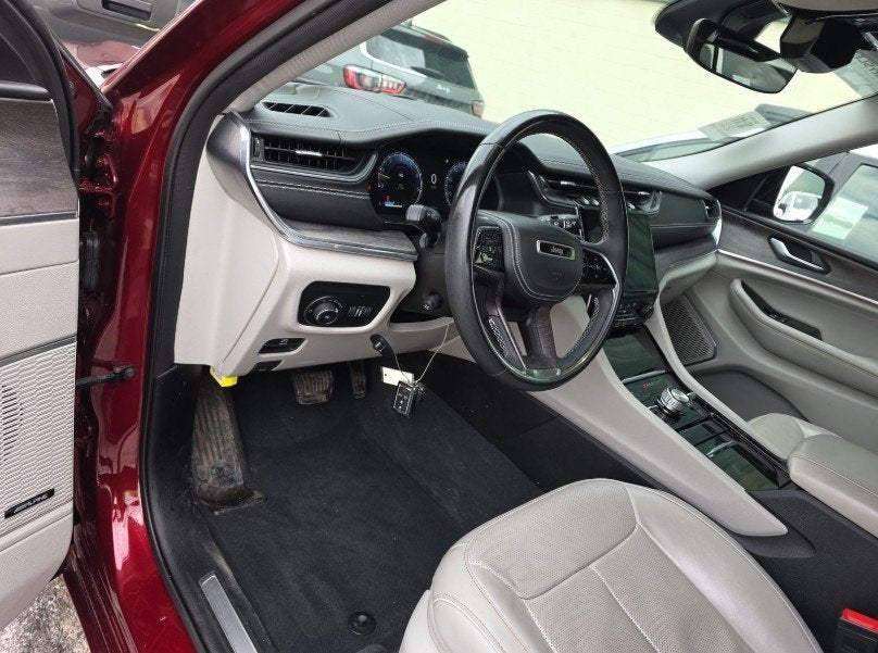 2023 Jeep Grand Cherokee L Overland