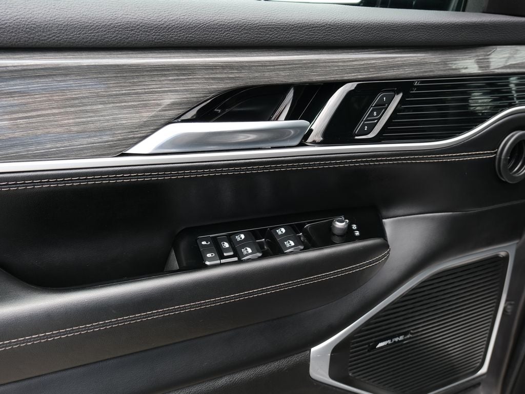 2022 Jeep Wagoneer Series II