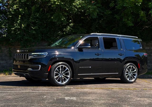 2023 Jeep Wagoneer Series III