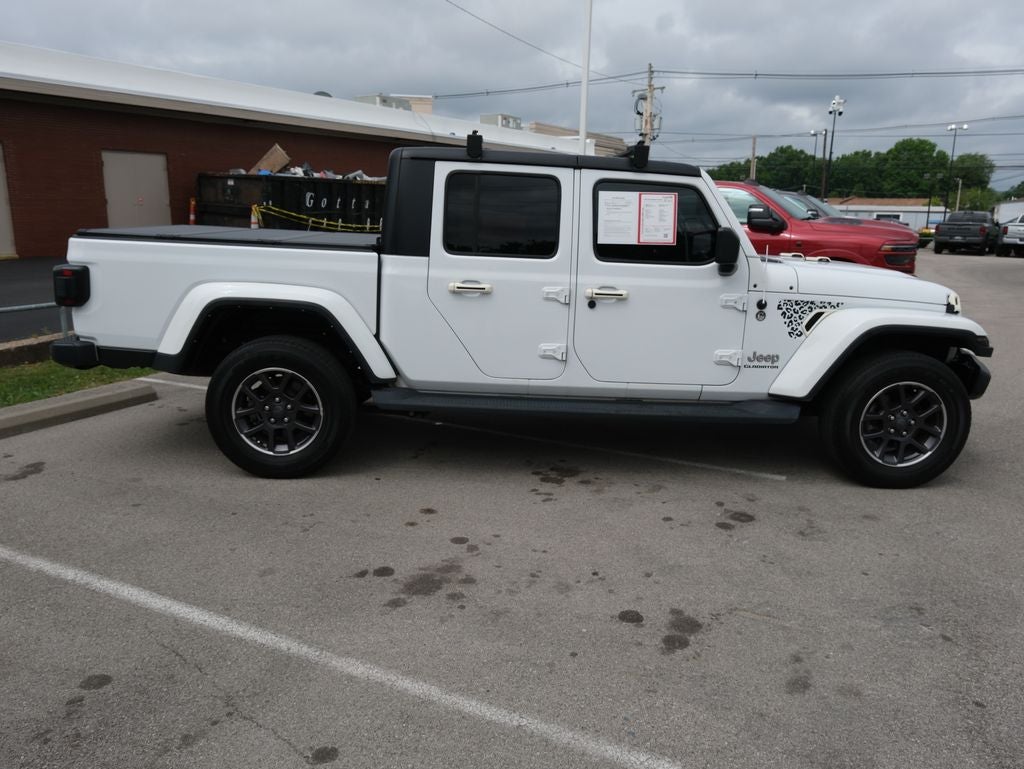 2022 Jeep Gladiator Overland