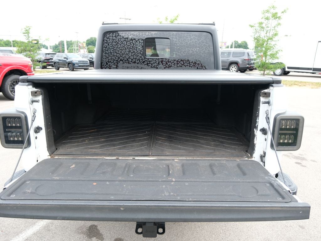 2022 Jeep Gladiator Overland