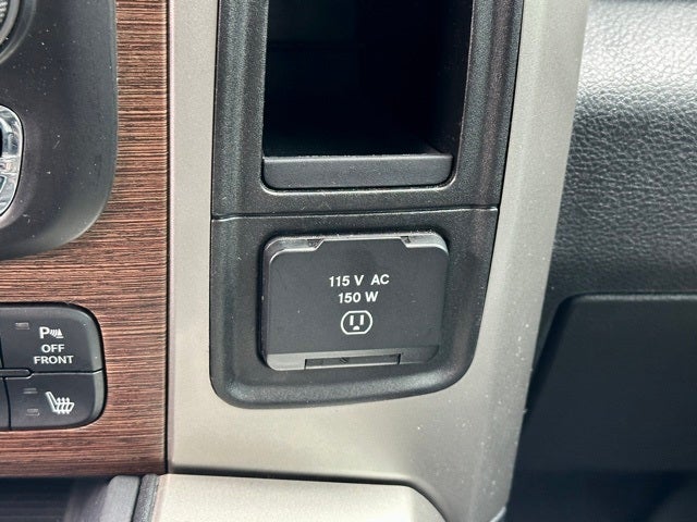 2016 RAM 1500 Laramie