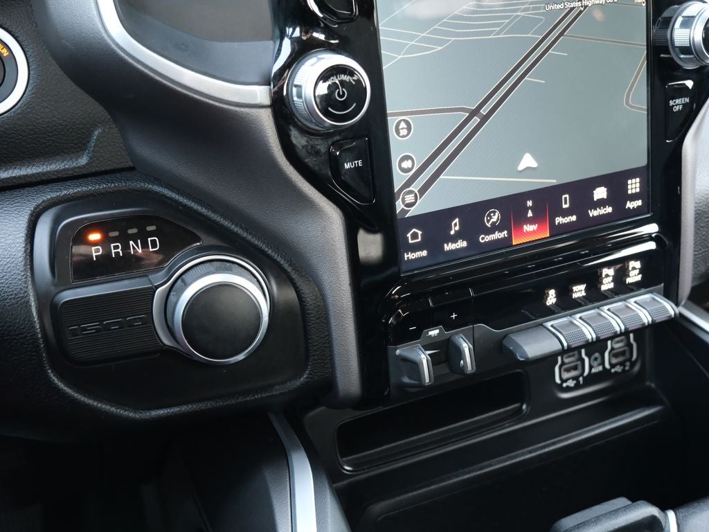 2022 RAM 1500 Big Horn/Lone Star Night Edition`