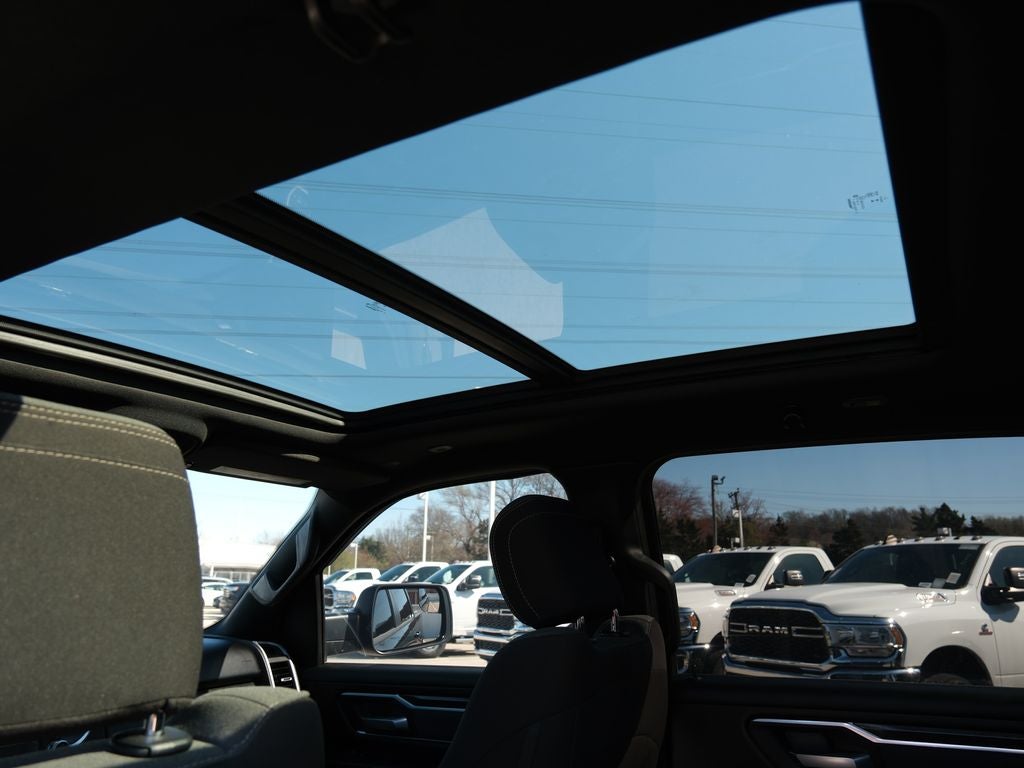 2022 RAM 1500 Big Horn/Lone Star Night Edition`