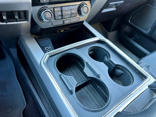 2017 Ford F-350SD Lariat