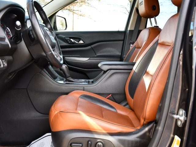 2017 GMC Acadia SLT 1