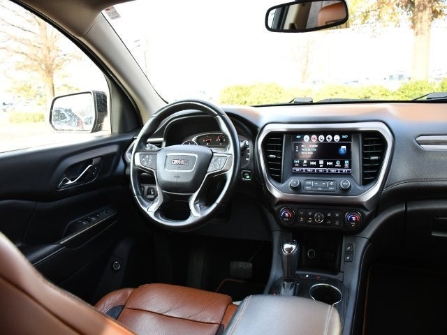 2017 GMC Acadia SLT 1