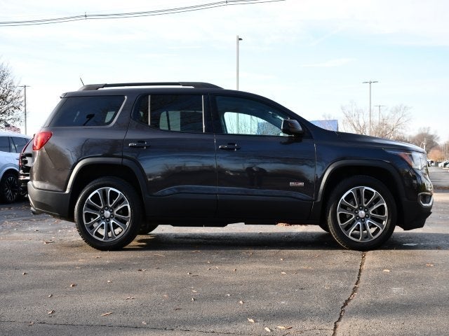 2017 GMC Acadia SLT 1