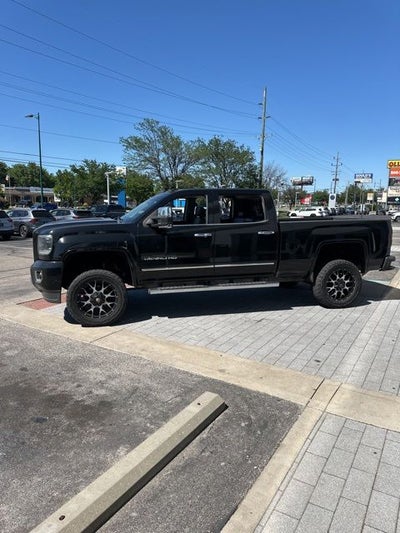2016 GMC Sierra 2500HD Denali