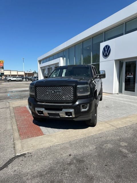 2016 GMC Sierra 2500HD Denali