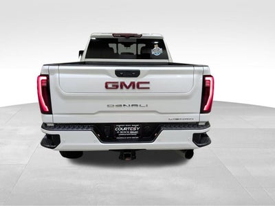2024 GMC Sierra 2500HD Denali