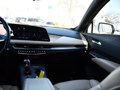 2024 Cadillac XT4 Premium Luxury