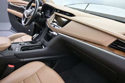 2022 Cadillac XT5 AWD Premium Luxury