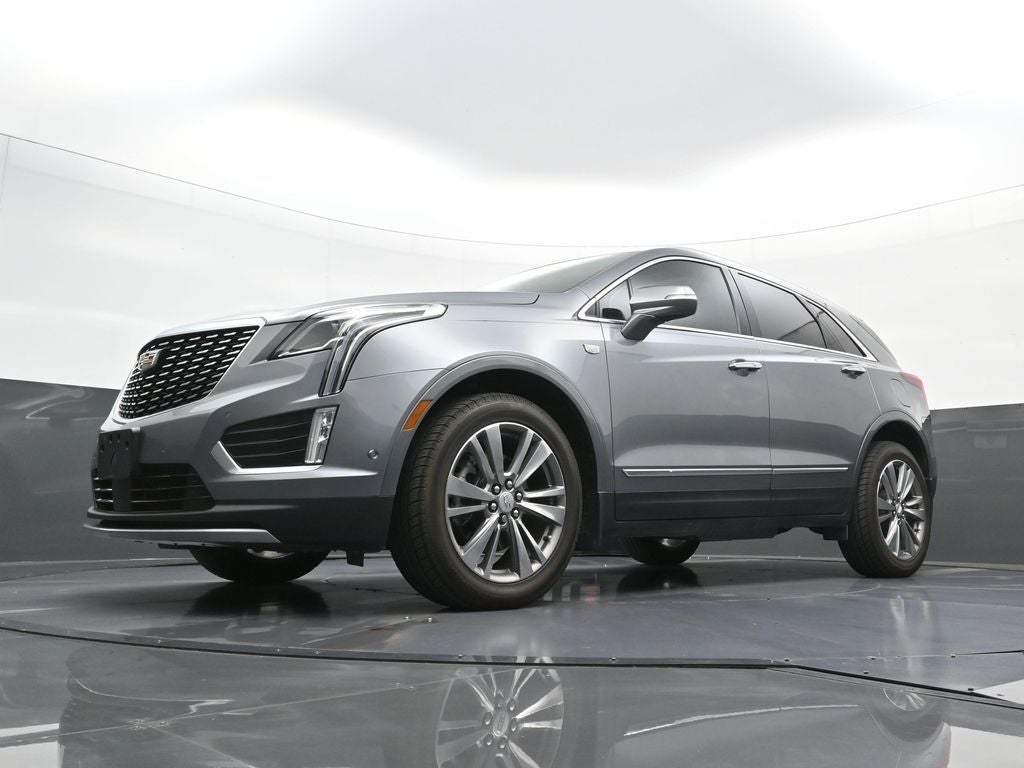 2022 Cadillac XT5 AWD Premium Luxury