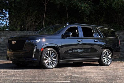 2023 Cadillac Escalade ESV Sport