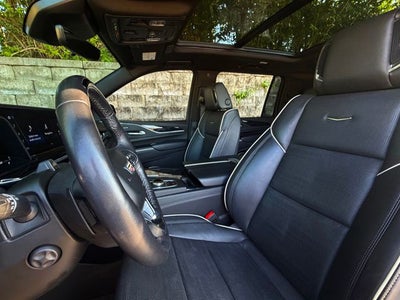 2023 Cadillac Escalade ESV Sport