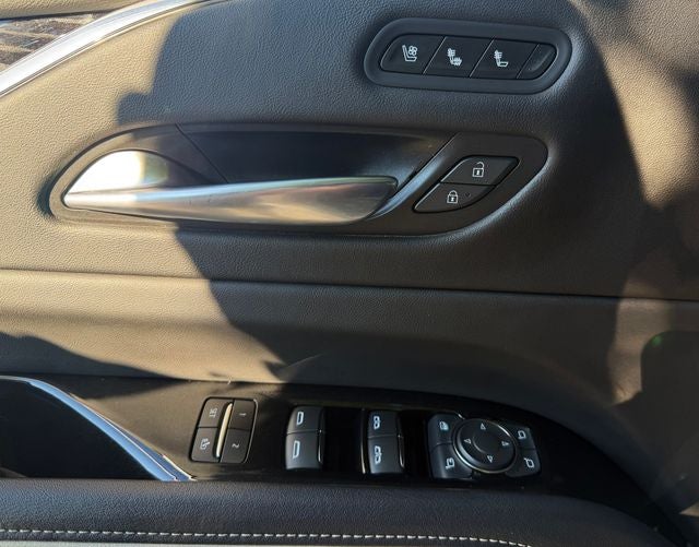2023 Cadillac Escalade ESV Sport