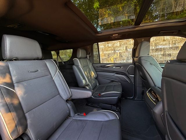 2023 Cadillac Escalade ESV Sport