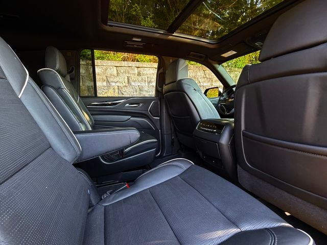 2023 Cadillac Escalade ESV Sport
