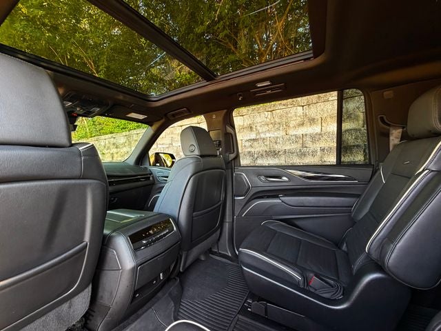 2023 Cadillac Escalade ESV Sport